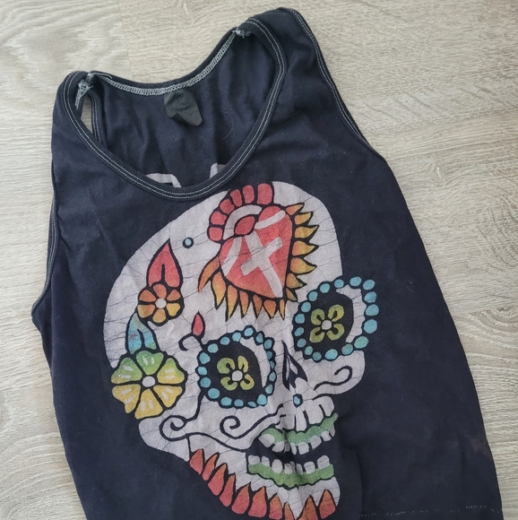 🎉 3/$10 - Skull Tank Top! - Picture 1 of 1